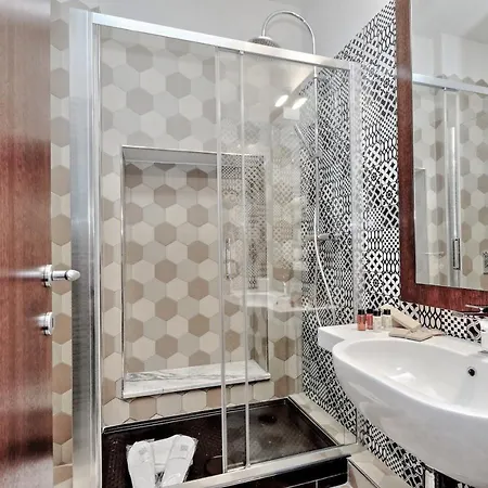 Apartman The Babuino - Luxury Serviced *