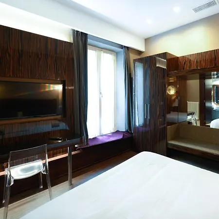 Apartman The Babuino - Luxury Serviced *