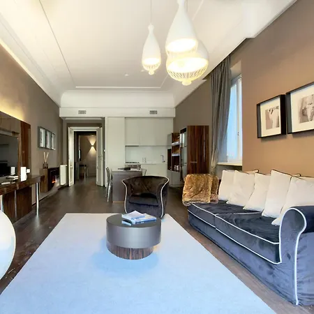 The Babuino - Luxury Serviced Apartment *