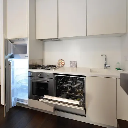 The Babuino - Luxury Serviced Apartment